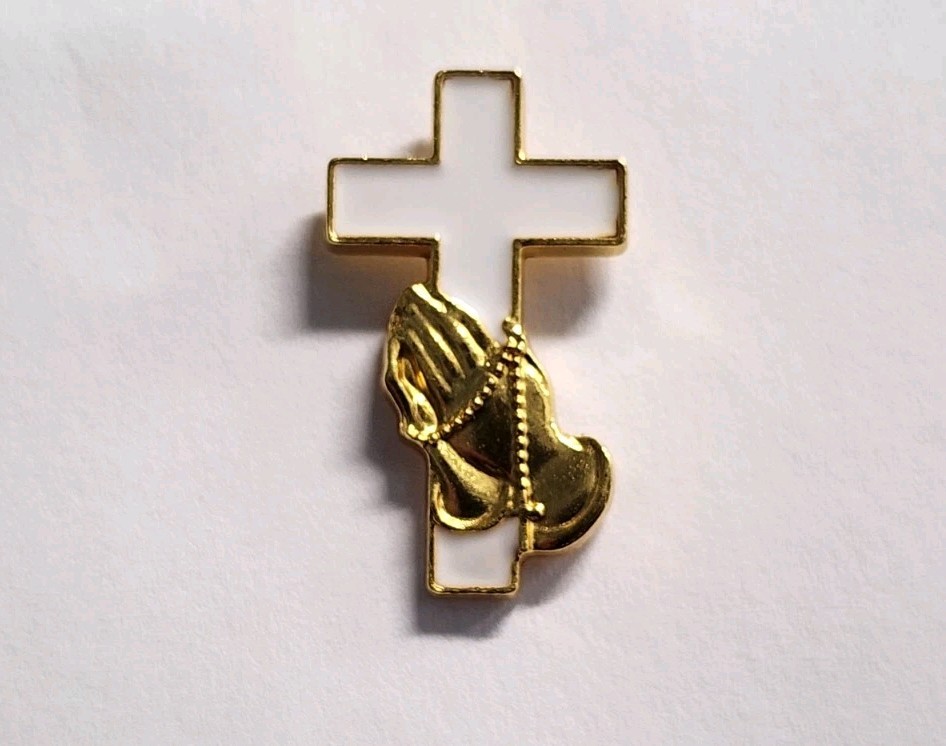 Gold Toned Praying Hands Over Christian White Cross Enamel Lapel Brooch Hat Pin