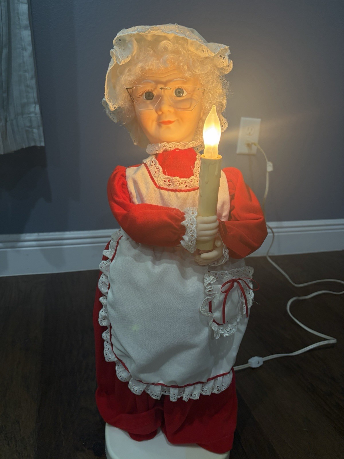 Vtg 1990s Santa’s Best Animated Mrs Claus Figure 24\ Vtg 1990s Santa’s Best Animated Mrs Claus Figure 24\