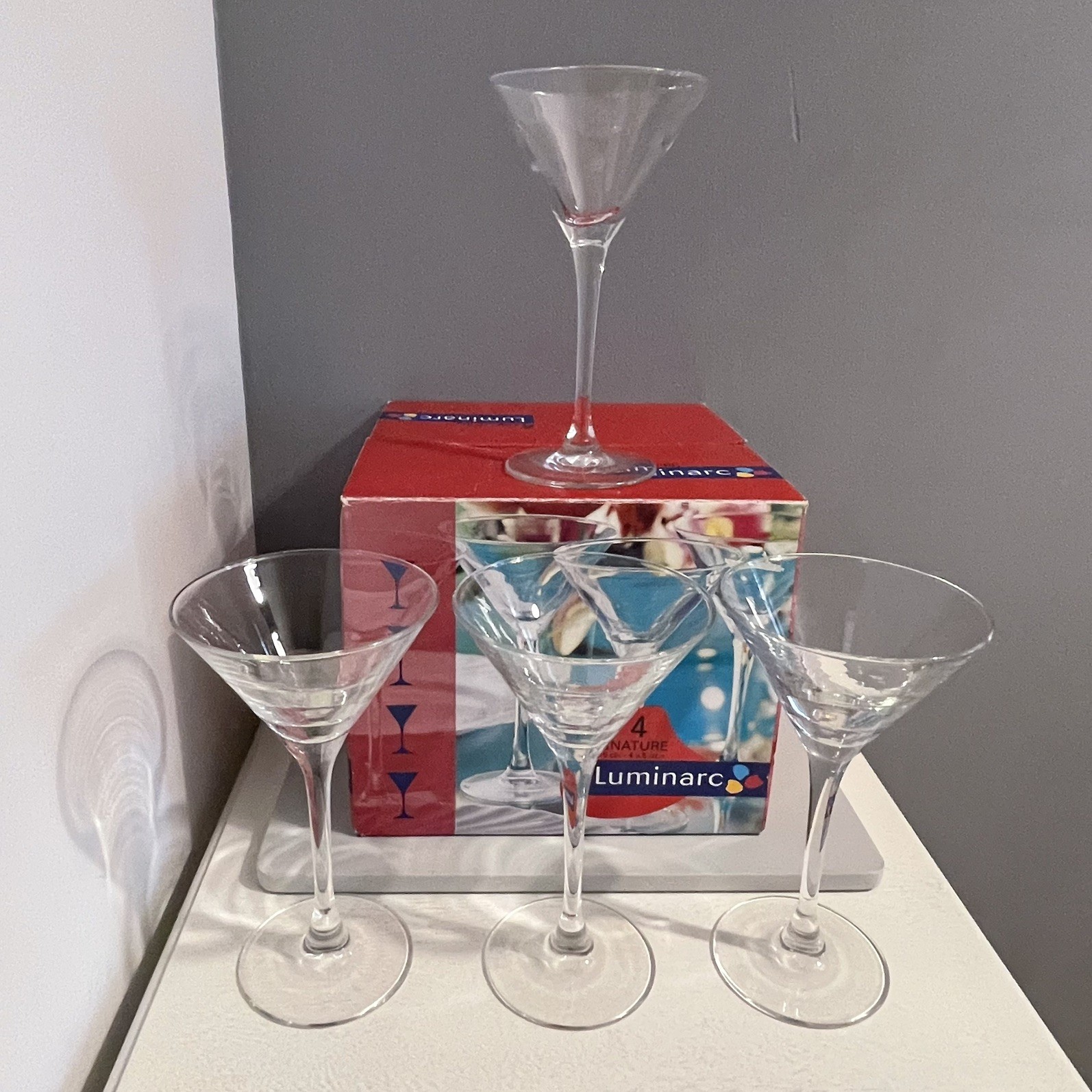 Vintage Luminarc Martini Cocktail Glasses X4 Signature France Box Capacity 150ml