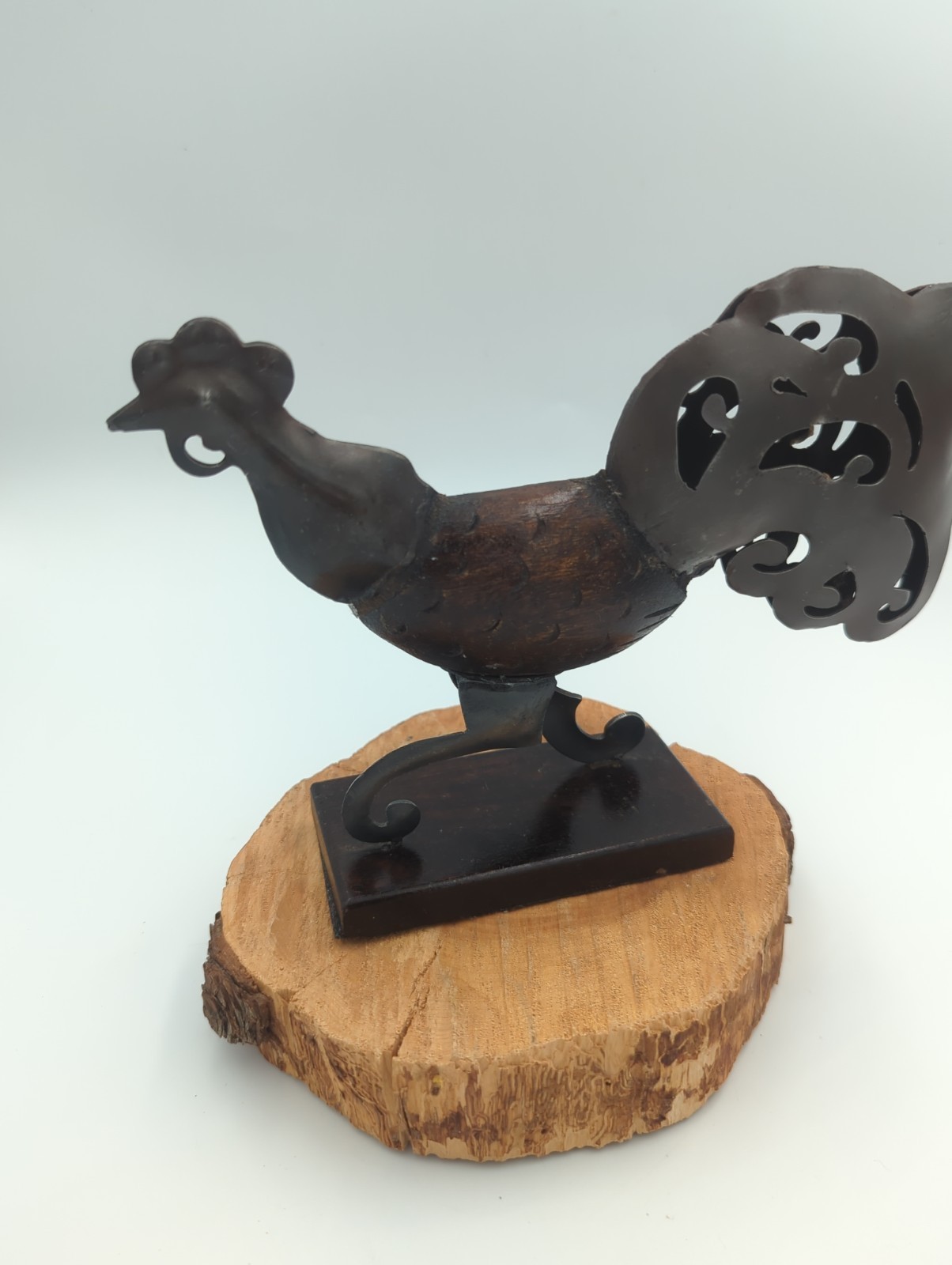 Vintage Folk Art Rooster Statue Wood Metal Rustic Farmhouse Figurine Felt Base