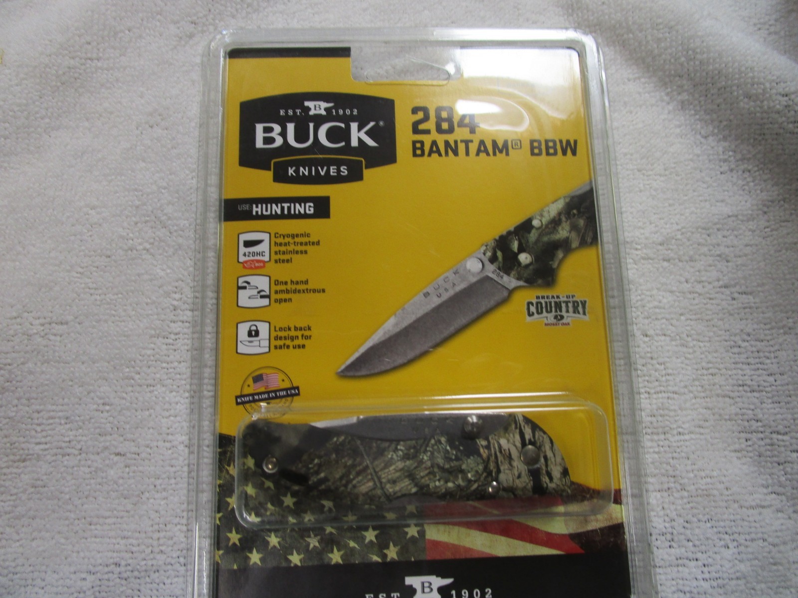 NEW UN-OPENED   BUCK USA Forest Camo 284 Folding Pocket Knife Camping  Fishing