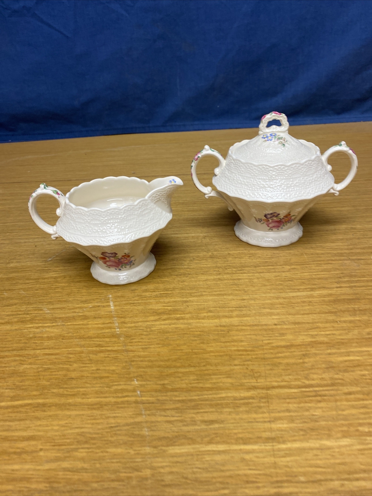 Atq Spode Jewel Copeland Claudia Embossed Elegant Cream and Sugar Bowl Set