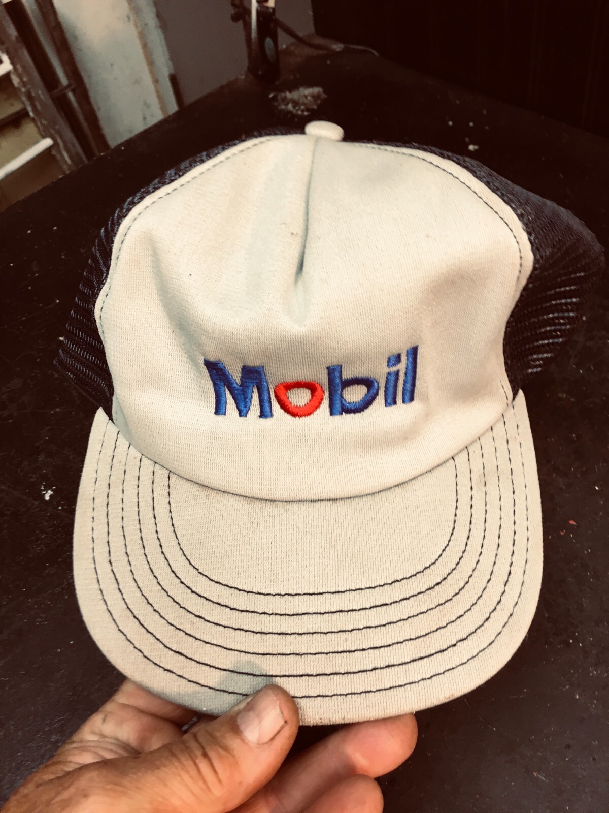 Vintage 1980s Mobil Oil Gas Station Truckers Hat Grey Color