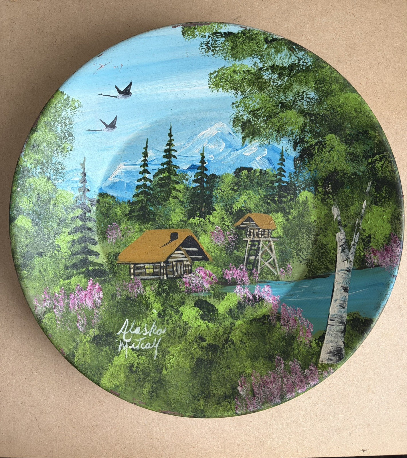 Hand painted Souvenir Gold Pan Alaska Scene Signed By Alaska Metcalf 12”