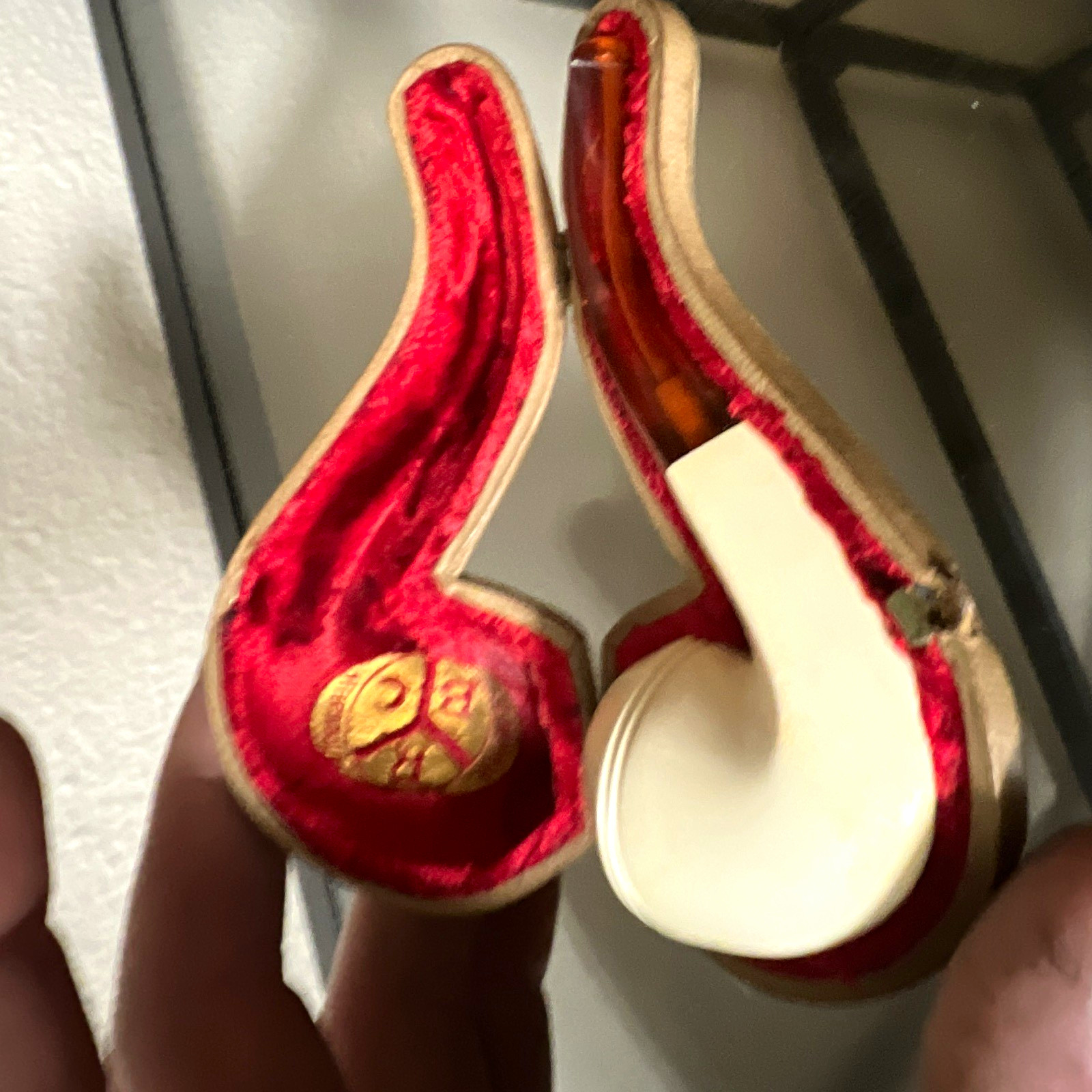 Meerschaum Style Bent Tobacco Pipe White Bowl w/ Red Fitted Case Meerschaum Style Bent Tobacco Pipe White Bowl w/ Red Fitted Case