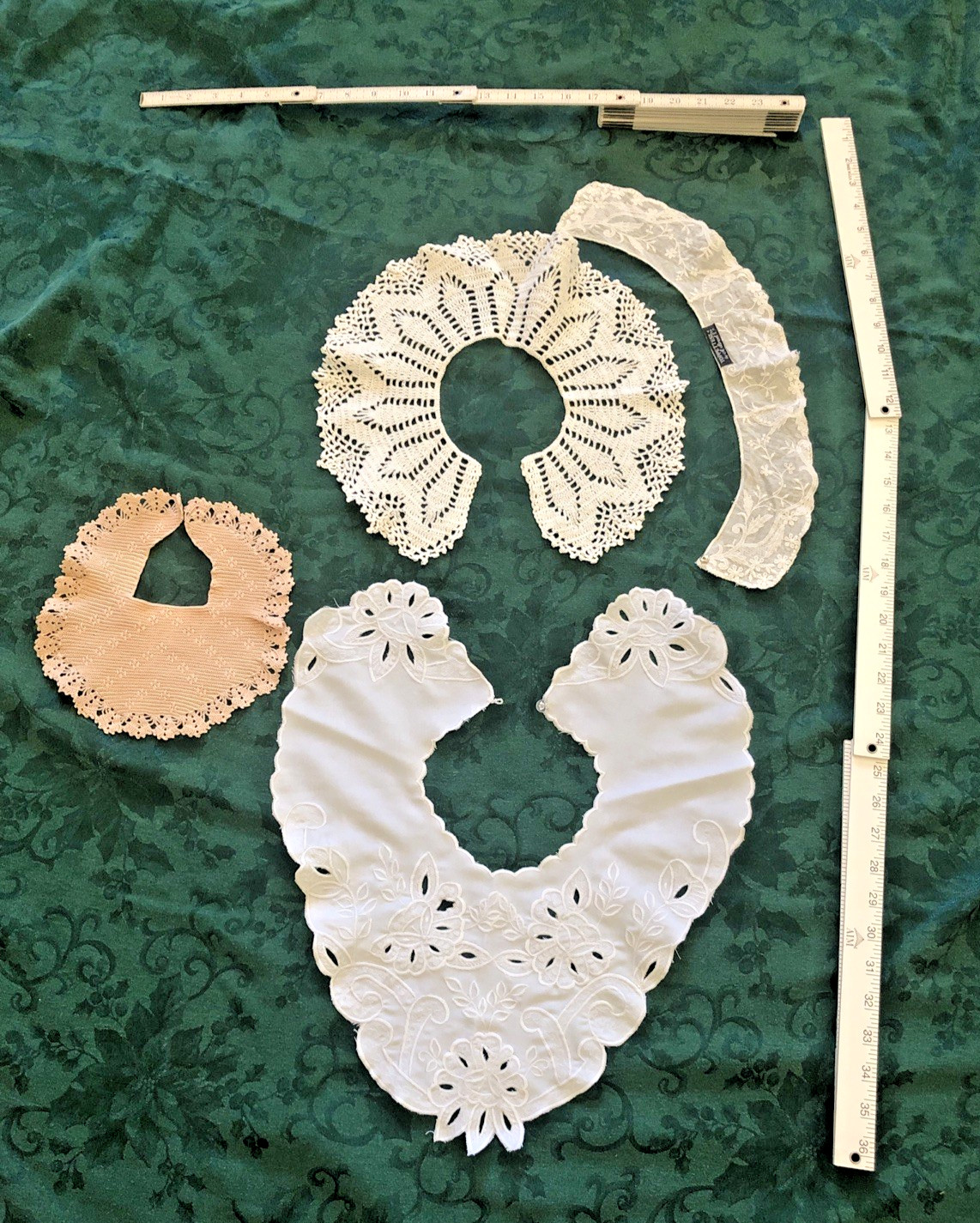 Lot: 4 VTG NOS Collars: 1 Cutwork, 1 Toppettes Lace, 1 Crochet & 1 Pink  Crochet