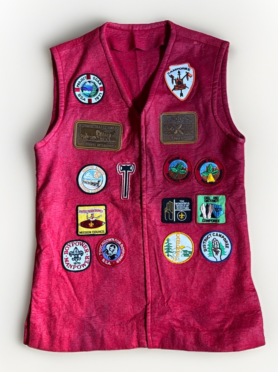 Vtg 70s Boy Scout 25 Patches Handmade Red Vest XL. California? Cool Patches