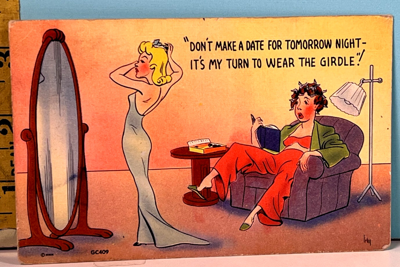 1940\'s MWM Pinup Postcard \