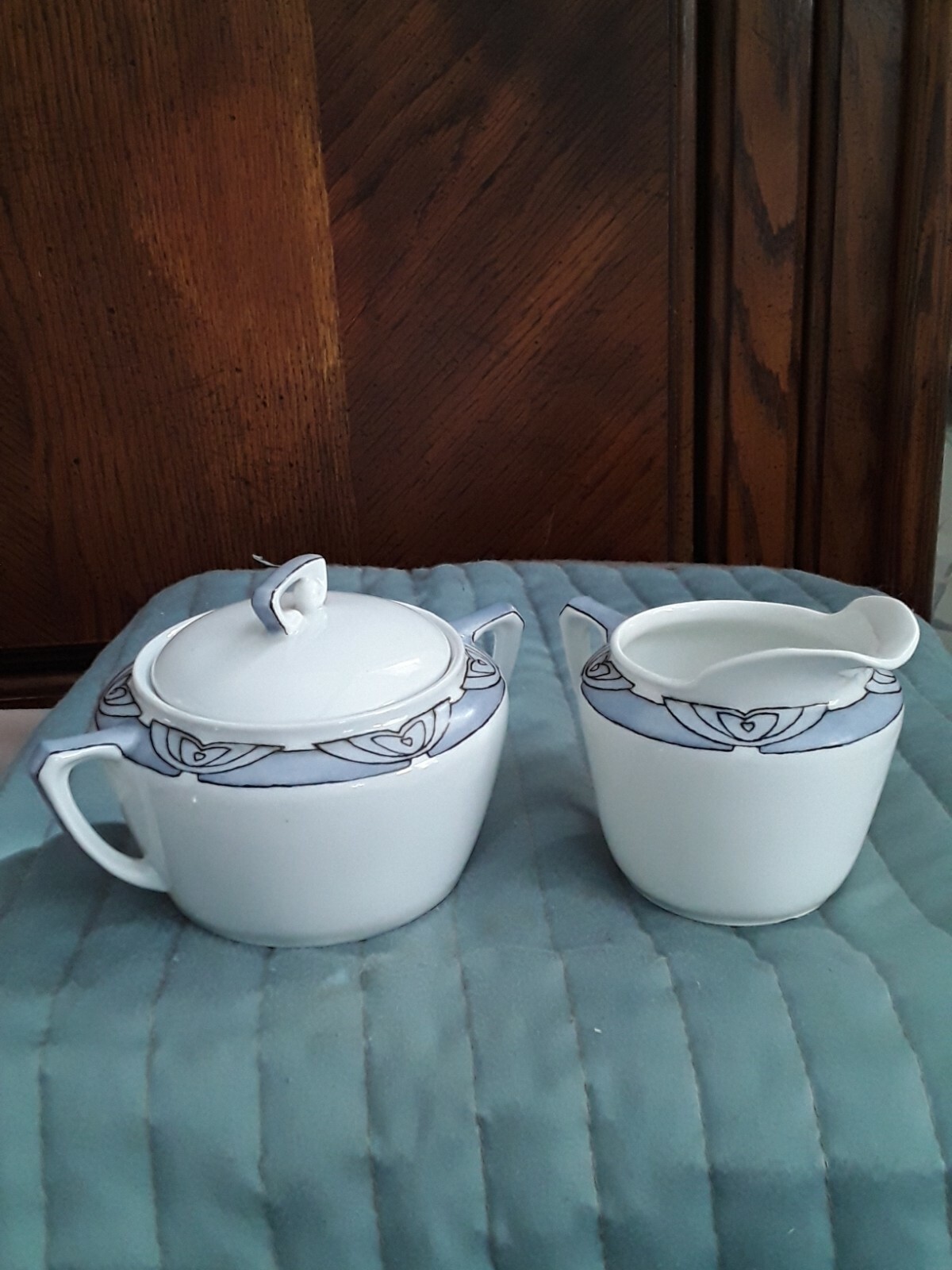 J & C ISOLDE ART NOUVEAU SUGAR AND CREAMER