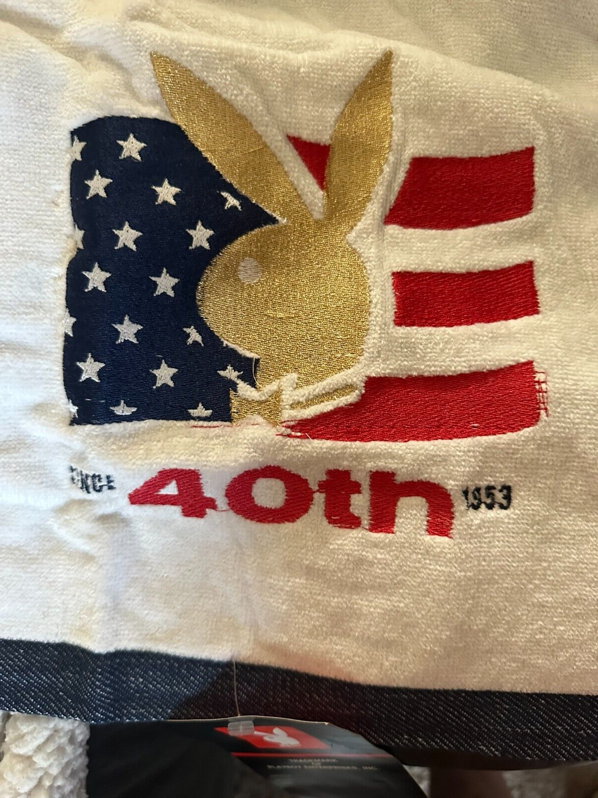 PLAYBOY 40th ANNIVERSARY TOWEL 100% COTTON 65 IN. L. 1993 NEW W/ TAGS PICS PLAYBOY 40th ANNIVERSARY TOWEL 100% COTTON 65 IN. L. 1993 NEW W/ TAGS PICS