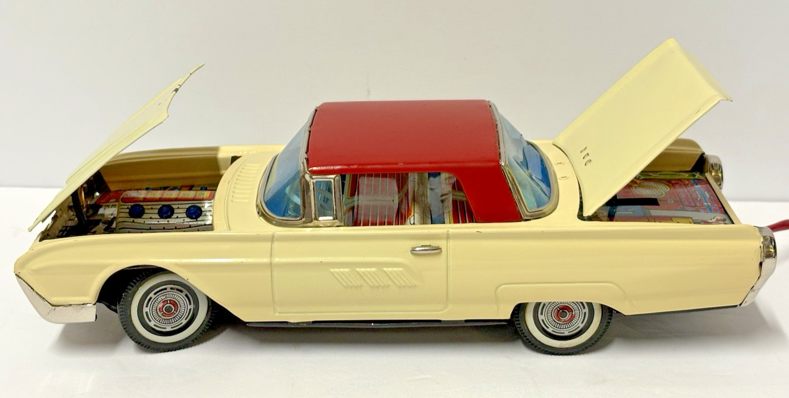1963 Ford T-Bird Car Vintage Japan Yonezawa Tin Fully Working Battery Operated