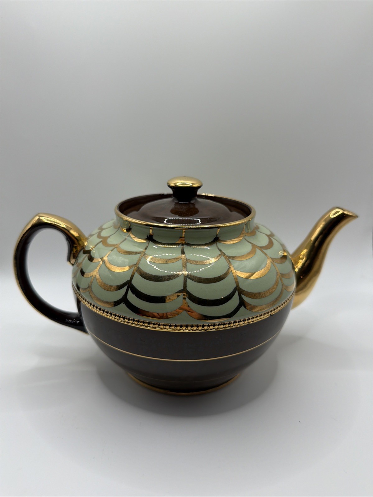 SADLER TEAPOT VINTAGE 1940S BROWN,GREEN,& GOLD PLATED Beautiful
