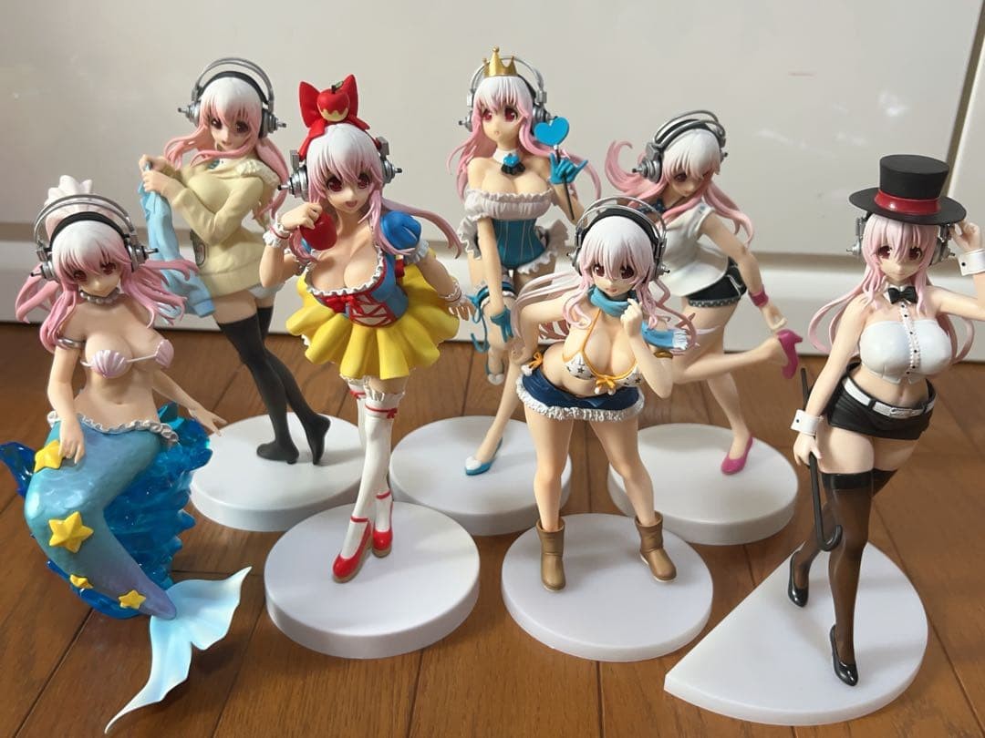 Super Sonico Figure Lot Collectible Anime Toys Fully Functional Japan