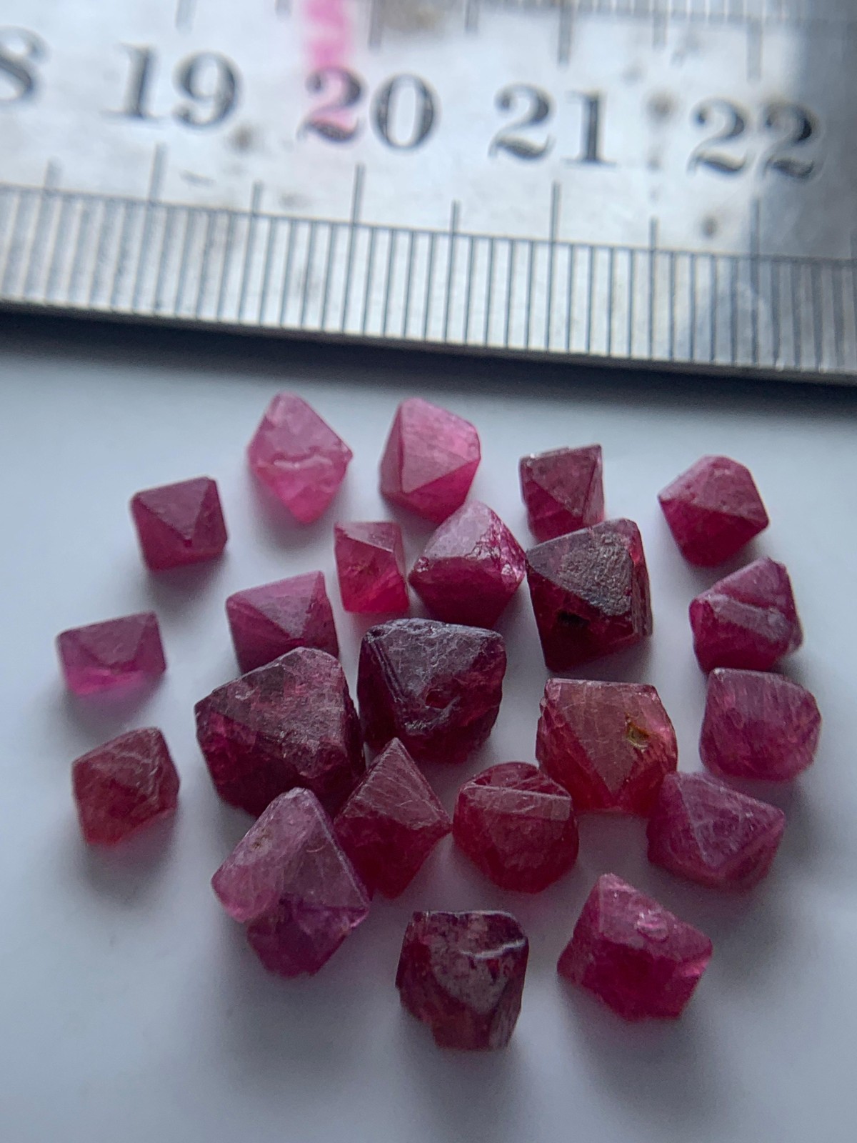 24.20Crt Rare Gemmy Natural Reddish Octahedral Shape Spinel Crystal gorgeous Lot