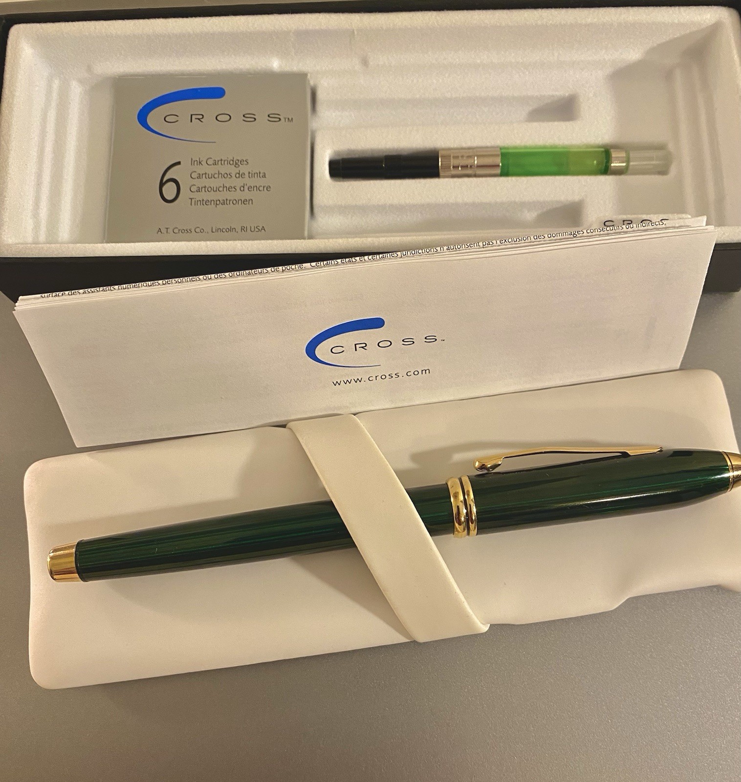 NOS Cross Translucent Green/Gold Fountain Pen 14K M Nib Gold Never Inked NOS Cross Translucent Green/Gold Fountain Pen 14K M Nib Gold Never Inked