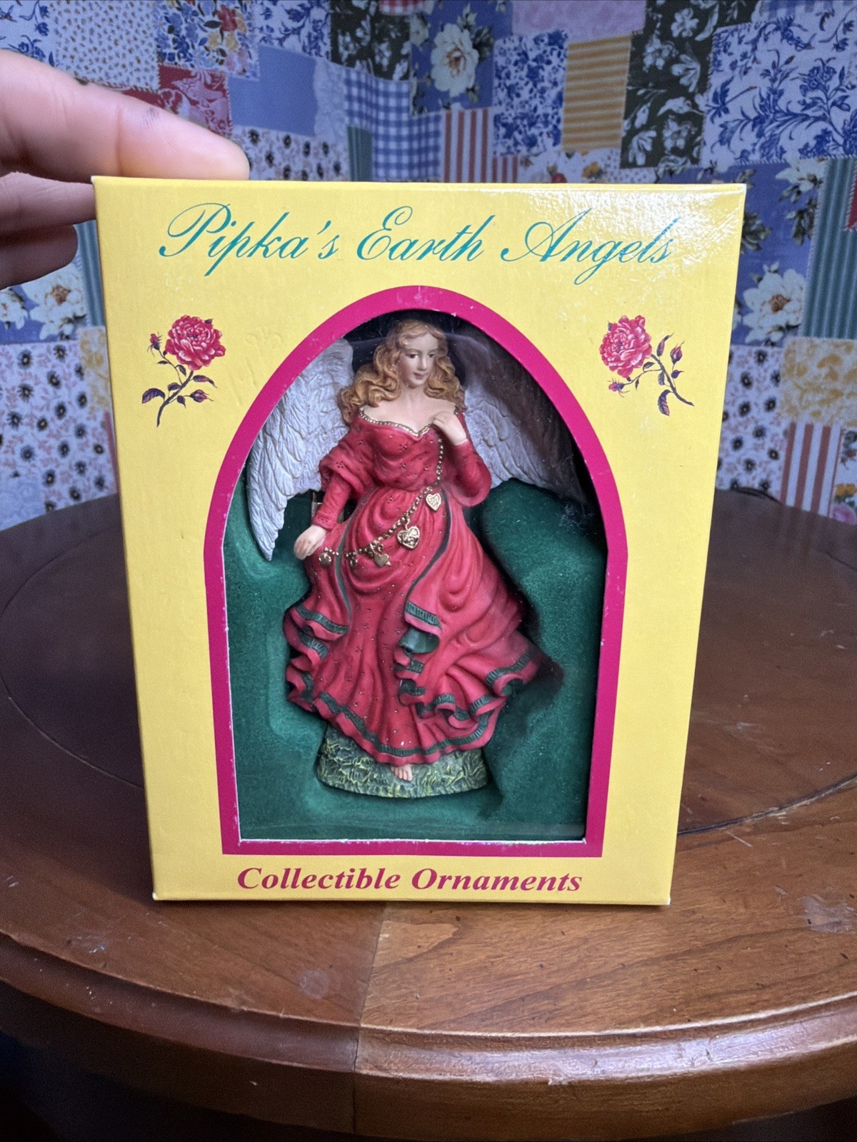 Pipka\'s Earth Angels- Angel of Hearts #11500 NIB
