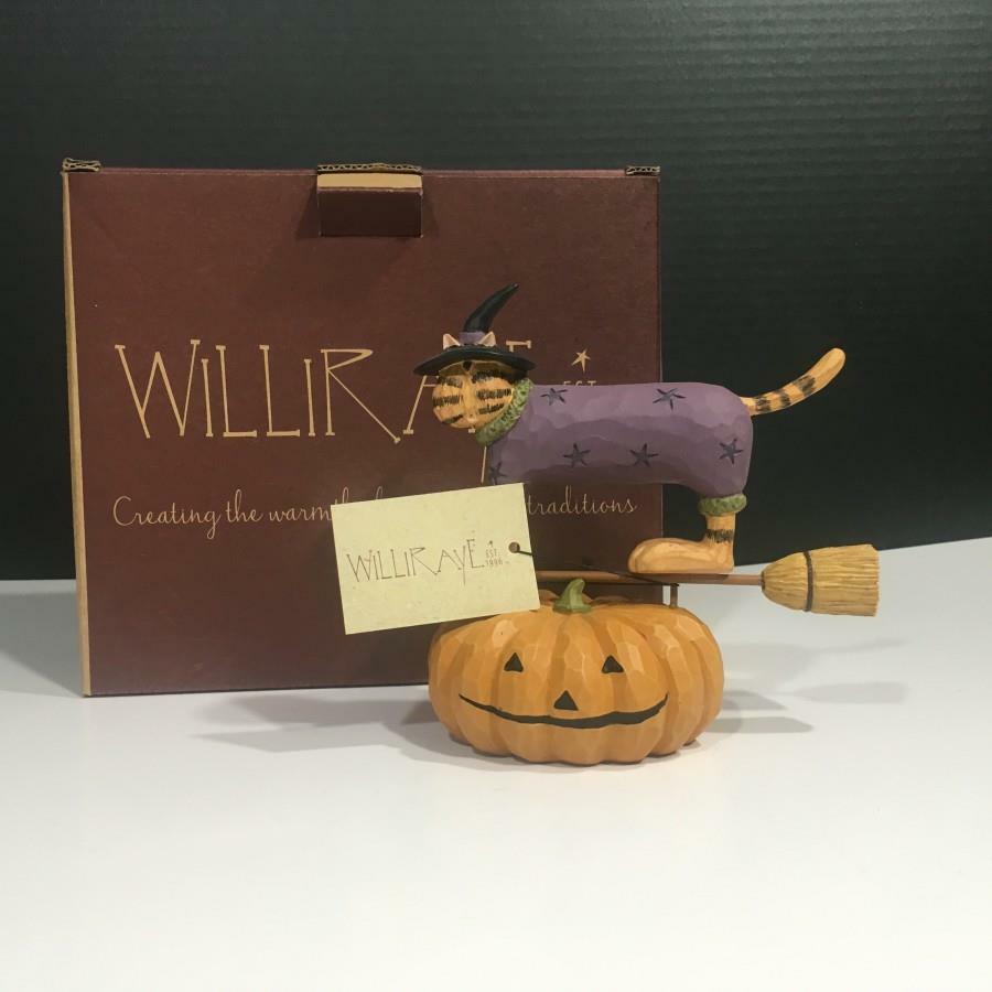 Williraye™ FFGH04767 FLYING WITCH CAT ON PUMPKIN Resin Halloween Figurine