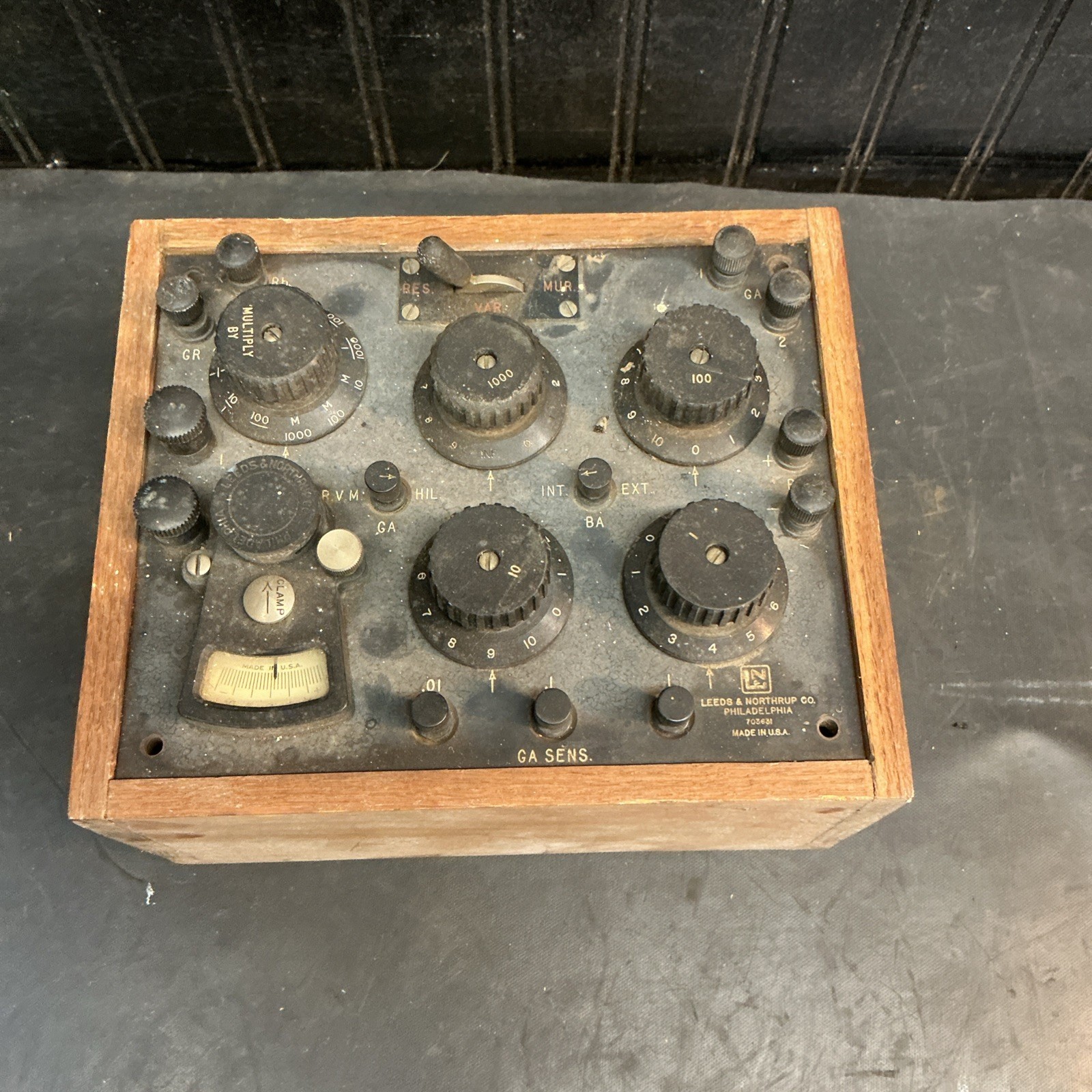 Vintage Leeds & Northrup Wheatstone Bridge In Wood Box 