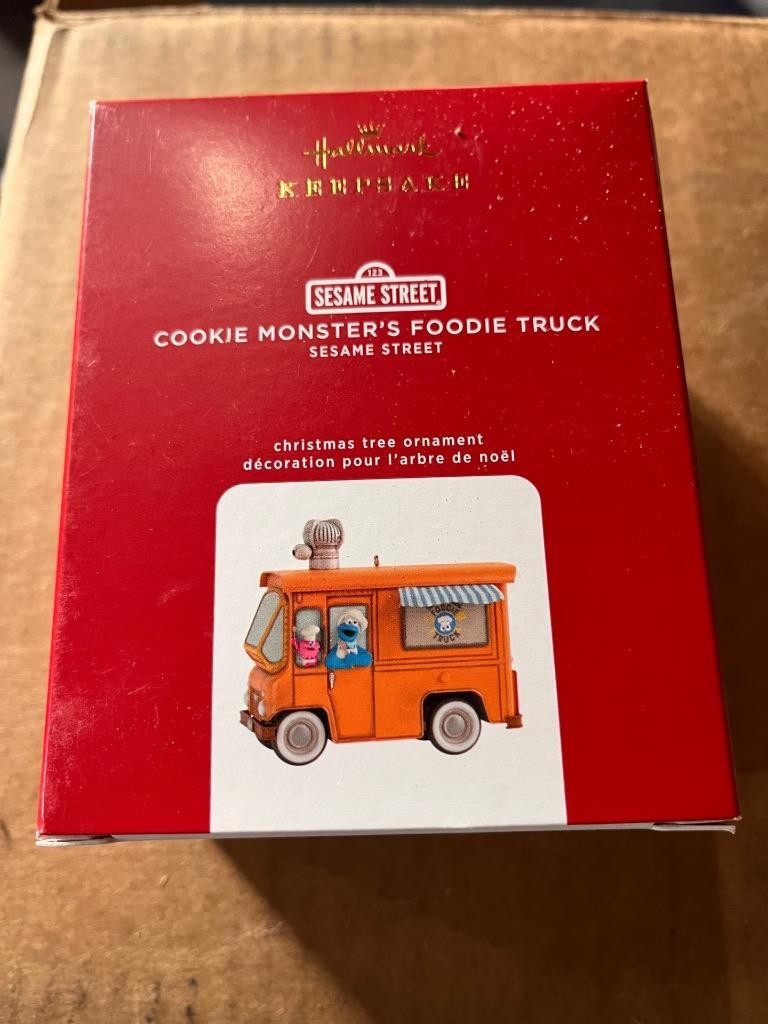 Hallmark Keepsake Ornament 2020 Cookie Monster's Foodie Truck Sesame Street NIB