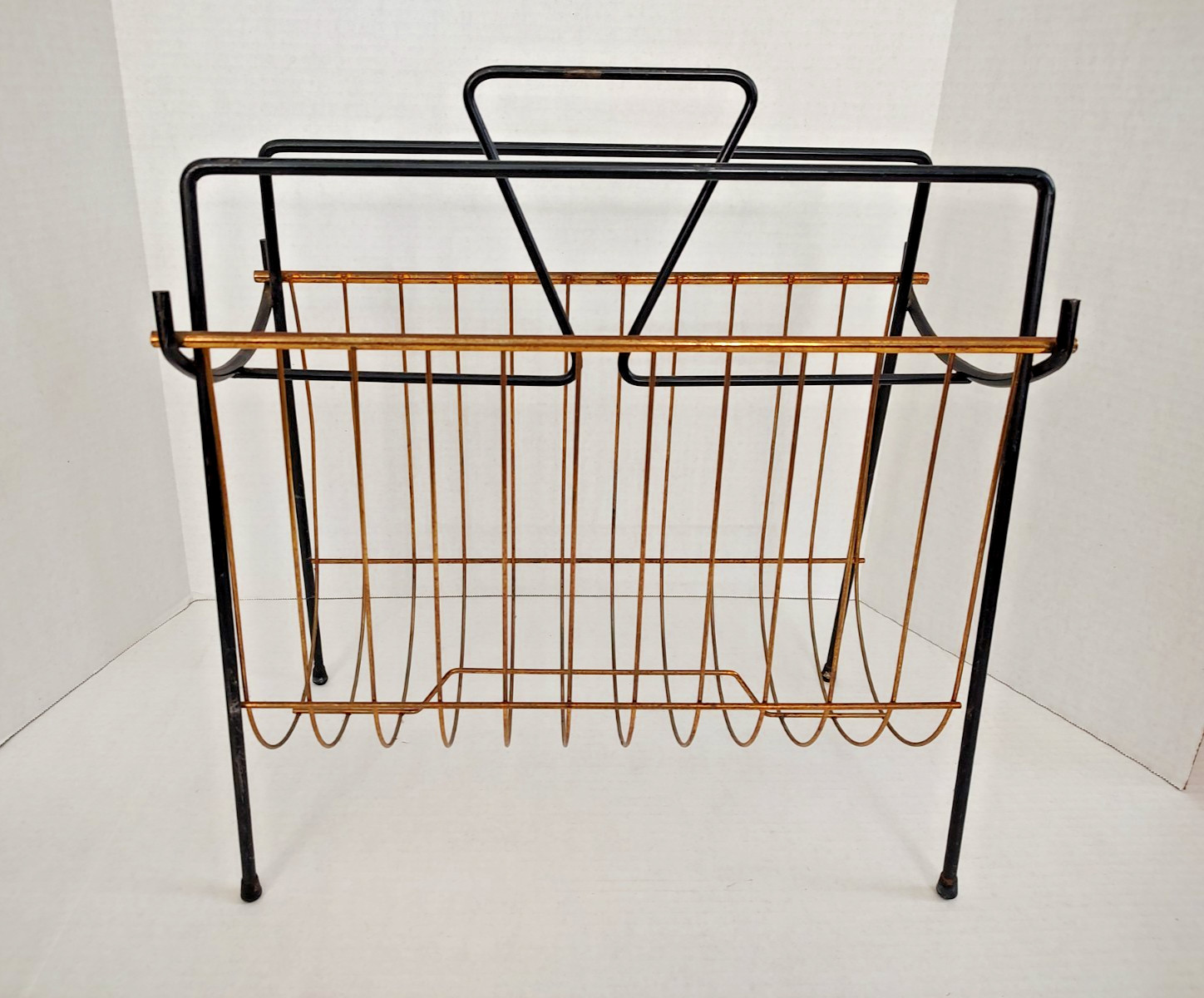 VTG Mid Century Modern Wire Magazine Album Rack Black Gold Tone 2 Piece Atomic