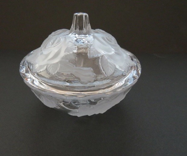 Vintage Covered Candy Jar Frosted Snow Roses Leaves Embossed Roses Covered Bowl 