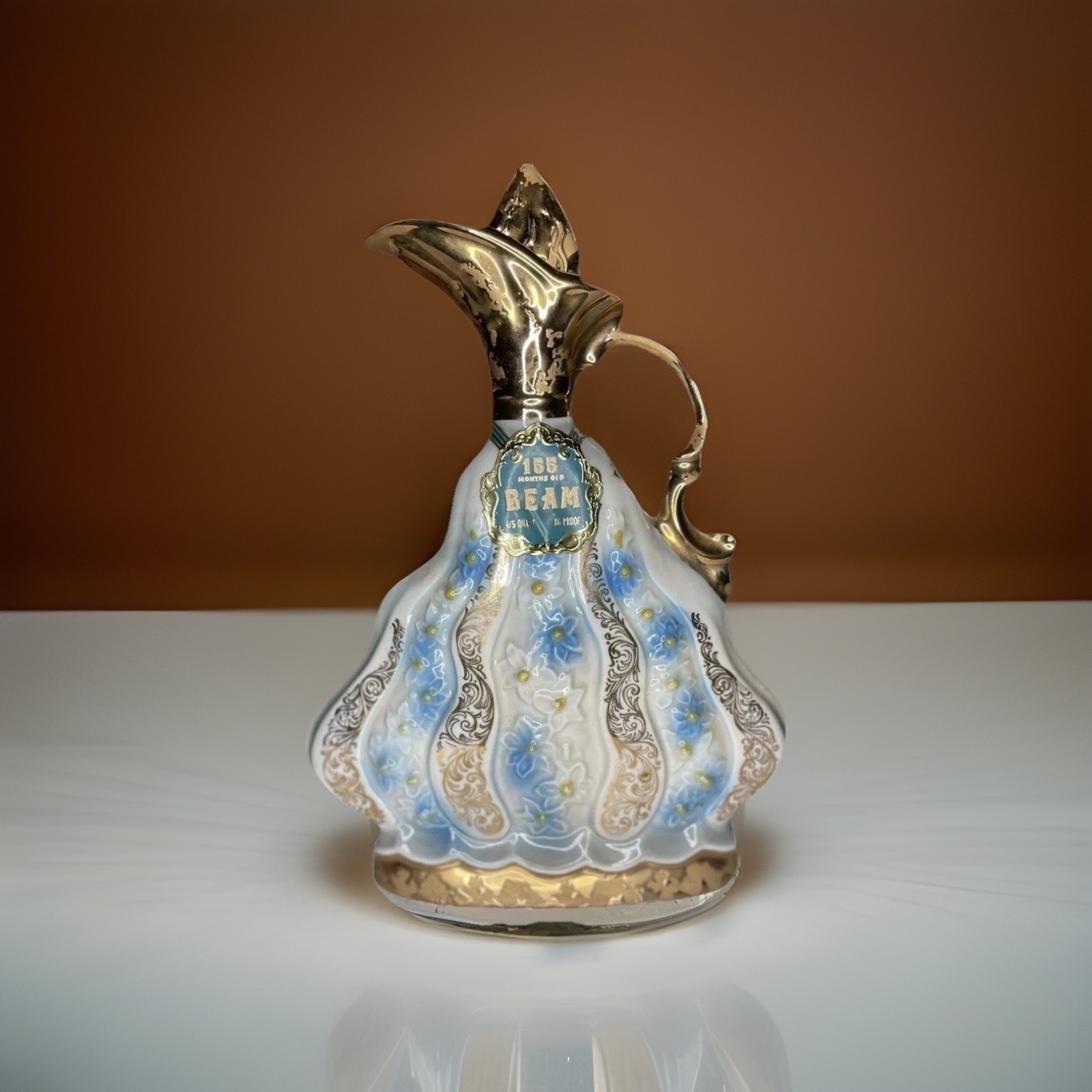 1970 Jim Beam Regal China Ornate Liquor Decanter Collectable 155 Months Empty