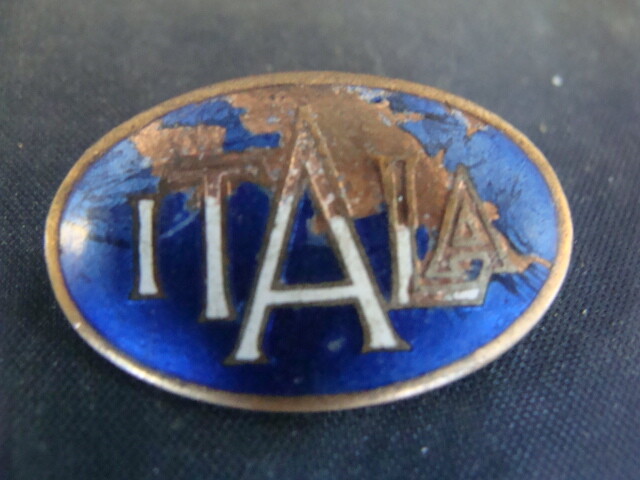 Vintage ITALA Brooch Pins