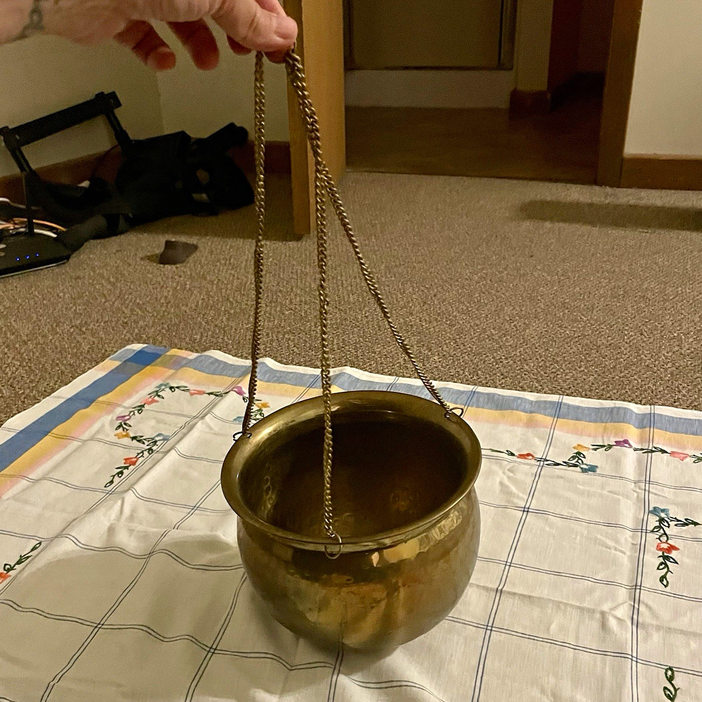 Vintage GATCO Solid Brass Hammered Hanging Round Planter Pot Made in India Vintage GATCO Solid Brass Hammered Hanging Round Planter Pot Made in India