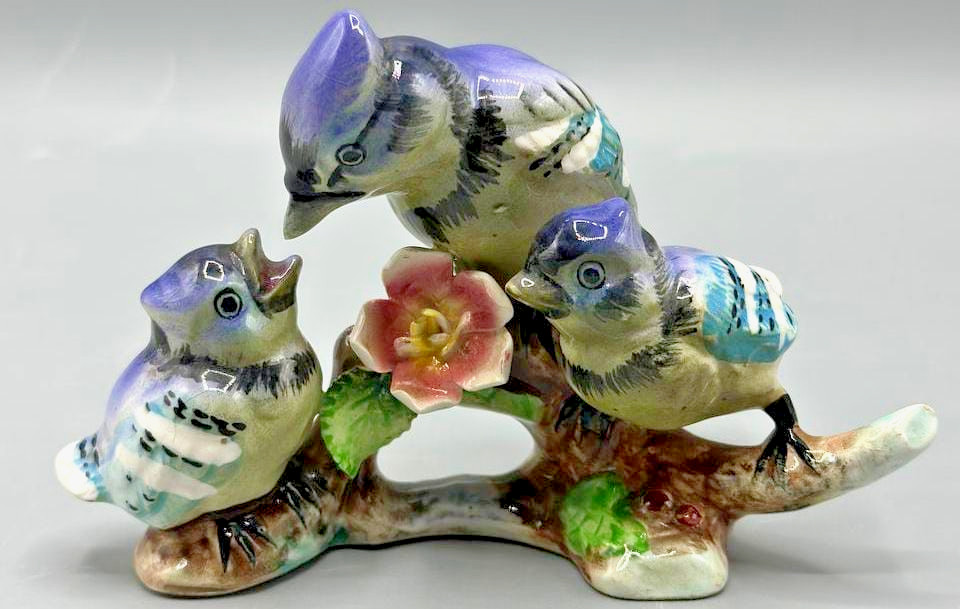 Vintage Hand Painted Blue Jay Family Ceramic Figurine 3 Birds Made in Japan