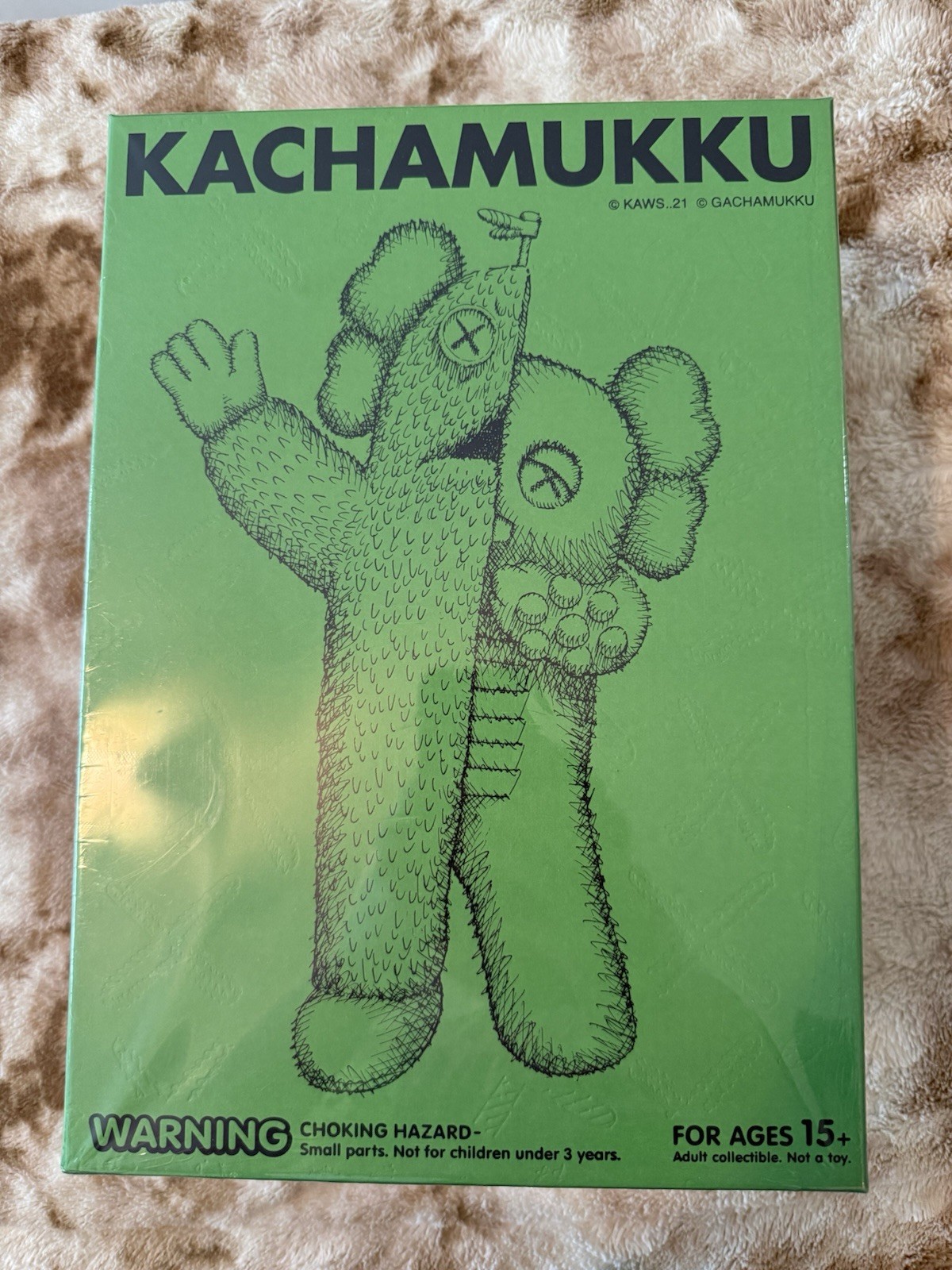 KAWS KACHAMUKKU Vinyl Figure Green/Red RARE