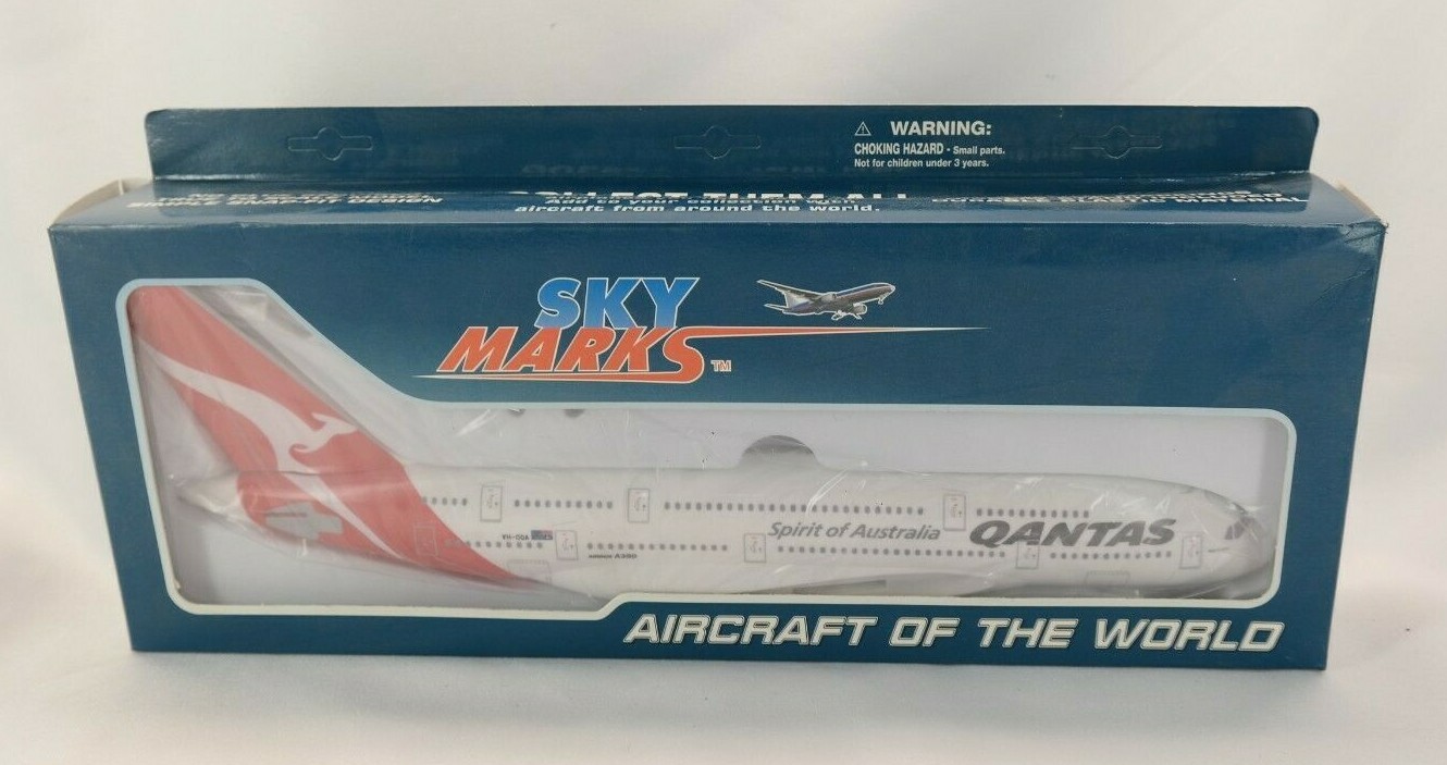 Skymarks Qantas A380 Spirit Of Australia Airbus A380 1:200 Aircraft Model SN