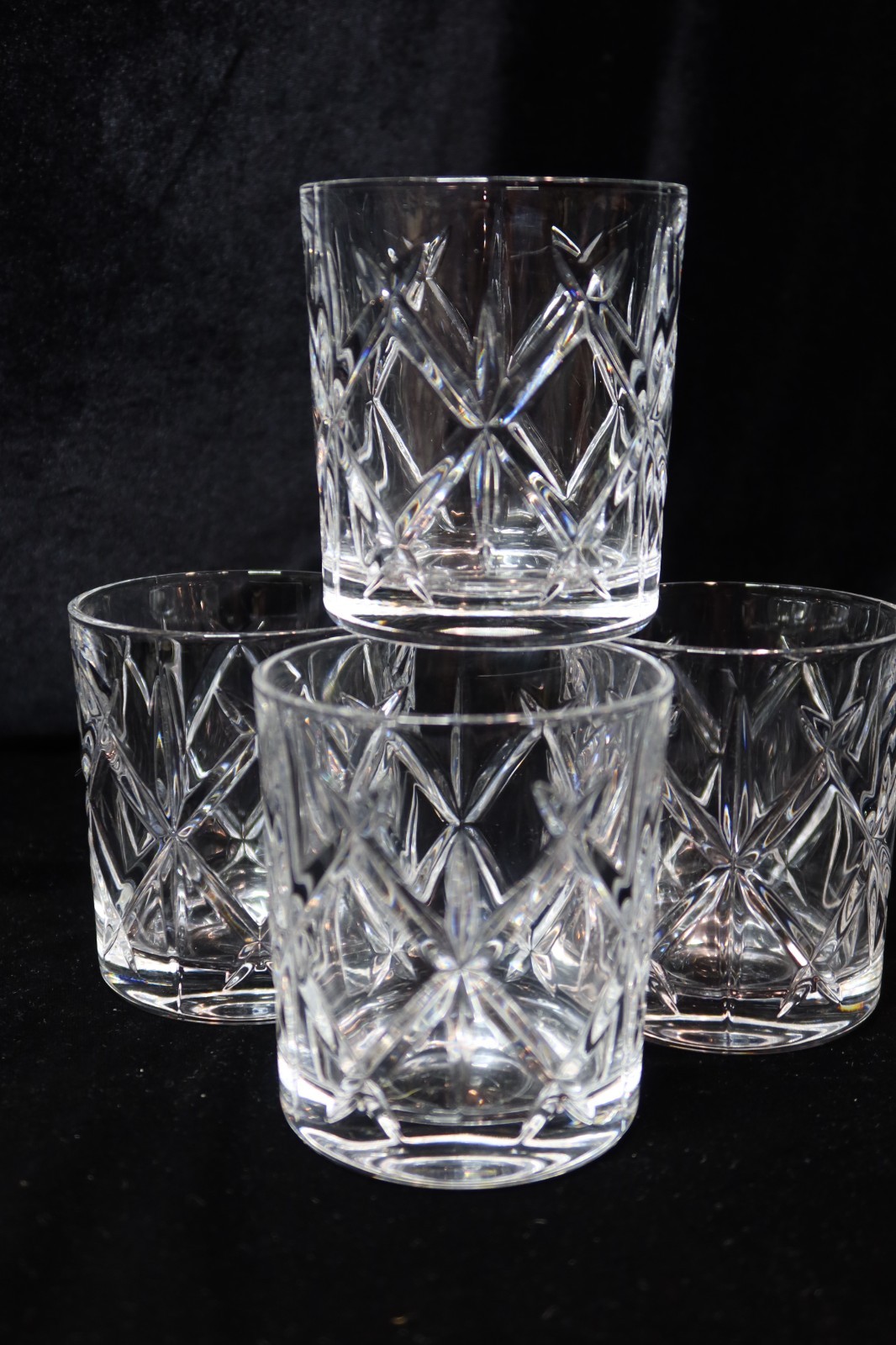 BELIEVED TO BE RARE MIKASA MIC75 CUT STARS 4 DOUBLE OLD FASHIONED GLASSES 3 7/8