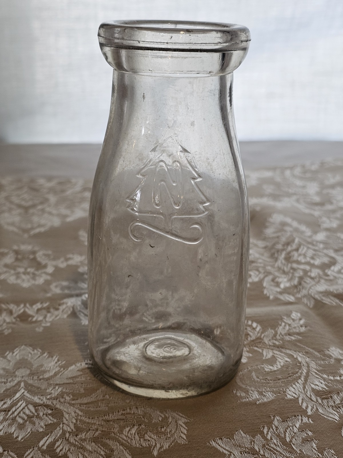 Vintage Northland Milk Half Pint Bottle Pinetree Minnesota Mid 1900s Vintage Northland Milk Half Pint Bottle Pinetree Minnesota Mid 1900s