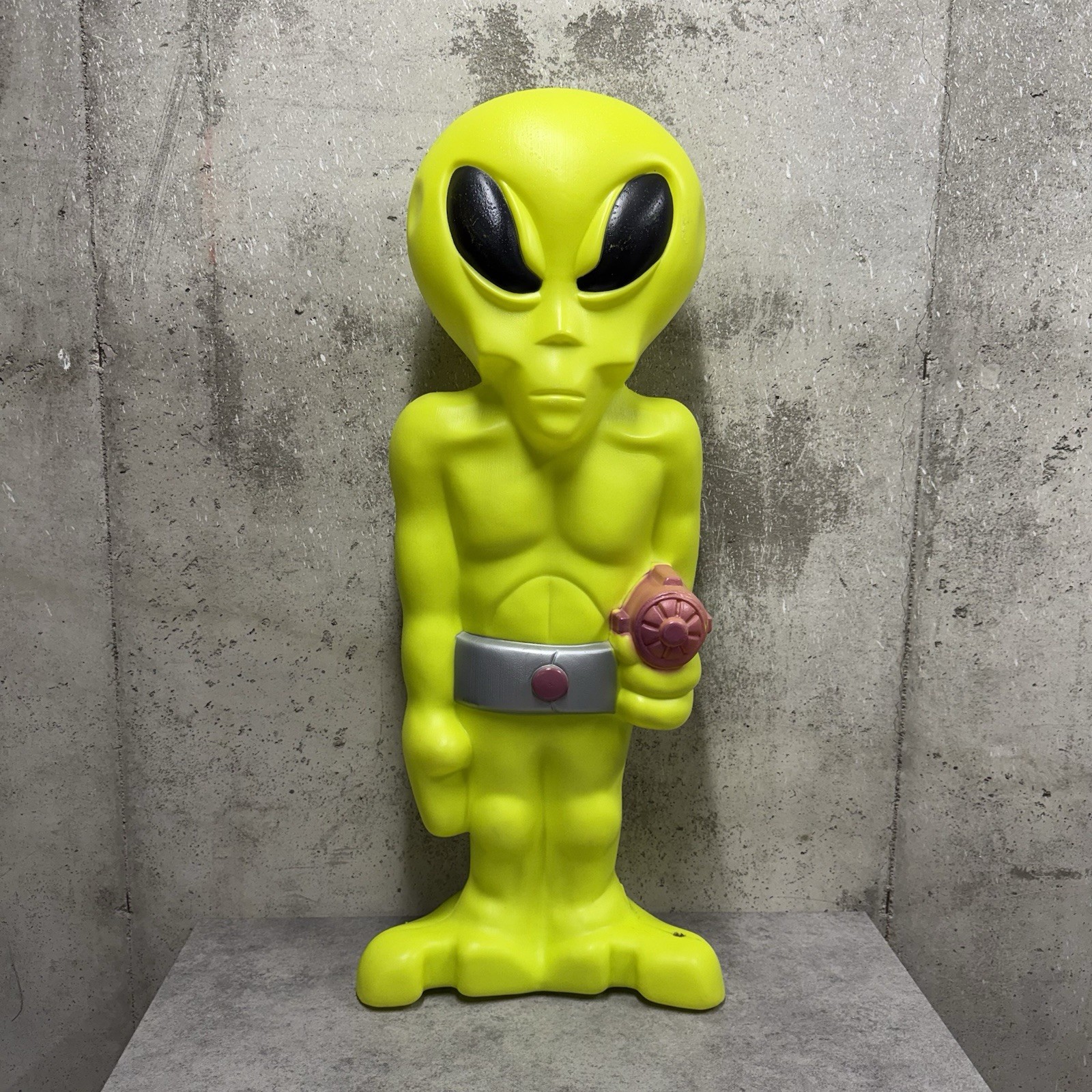 RARE Vintage Blow Mold ALIEN 36\