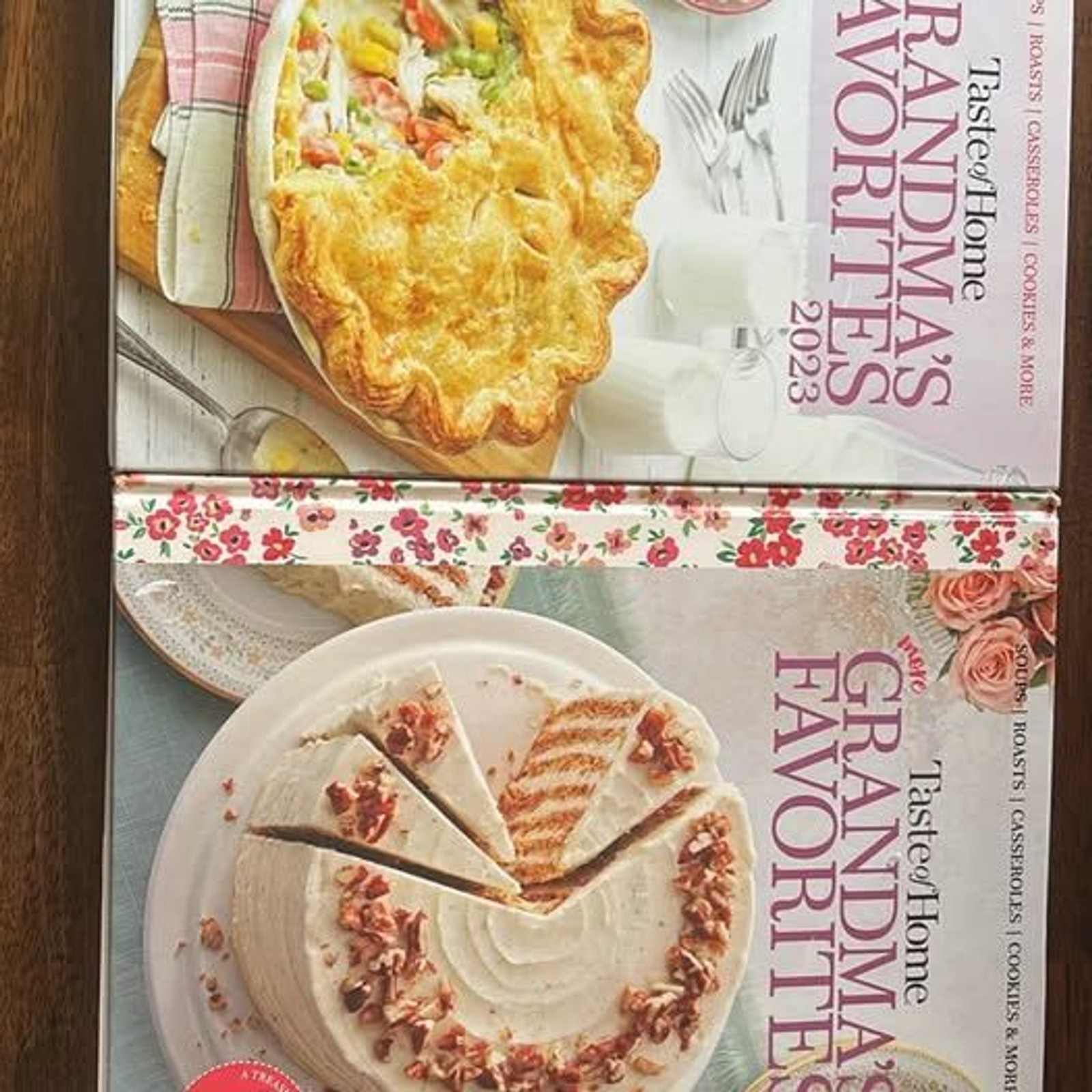 Taste of Home Grandma\'s Favorites 2023 & More Grandma\'s Favorites Cookbook Set Taste of Home Grandma\'s Favorites 2023 & More Grandma\'s Favorites Cookbook Set