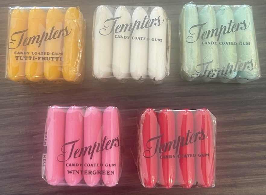 Vintage 1940’s TEMPTERS CHEWING GUM PACKS  Lot of 5  Sealed  New Old Stock  RARE