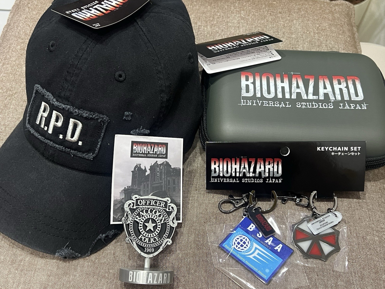 USJ Resident Evil Biohazard RPD Cap Case Keychain Badge 4pc Set Universal Japan⁠