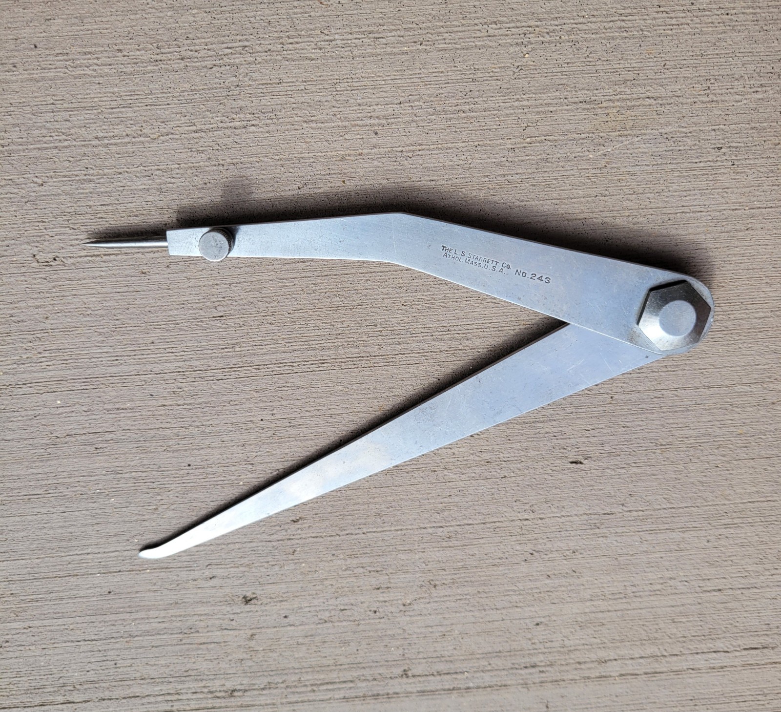 L. S. Starrett No. 243 Firm-Joint Hermaphrodite Adjustable Point Caliper