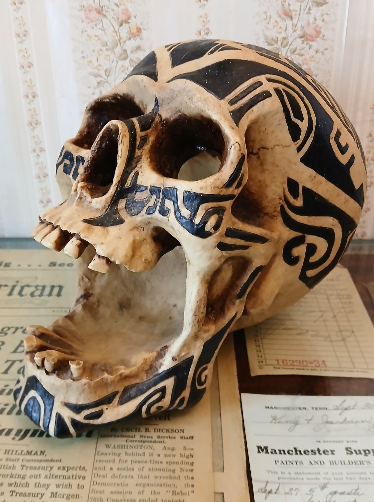 Adam's Apple Replica Faux Human SKULL Tribal Tattoo 1997 Vintage Life Sized Adam's Apple Replica Faux Human SKULL Tribal Tattoo 1997 Vintage Life Sized