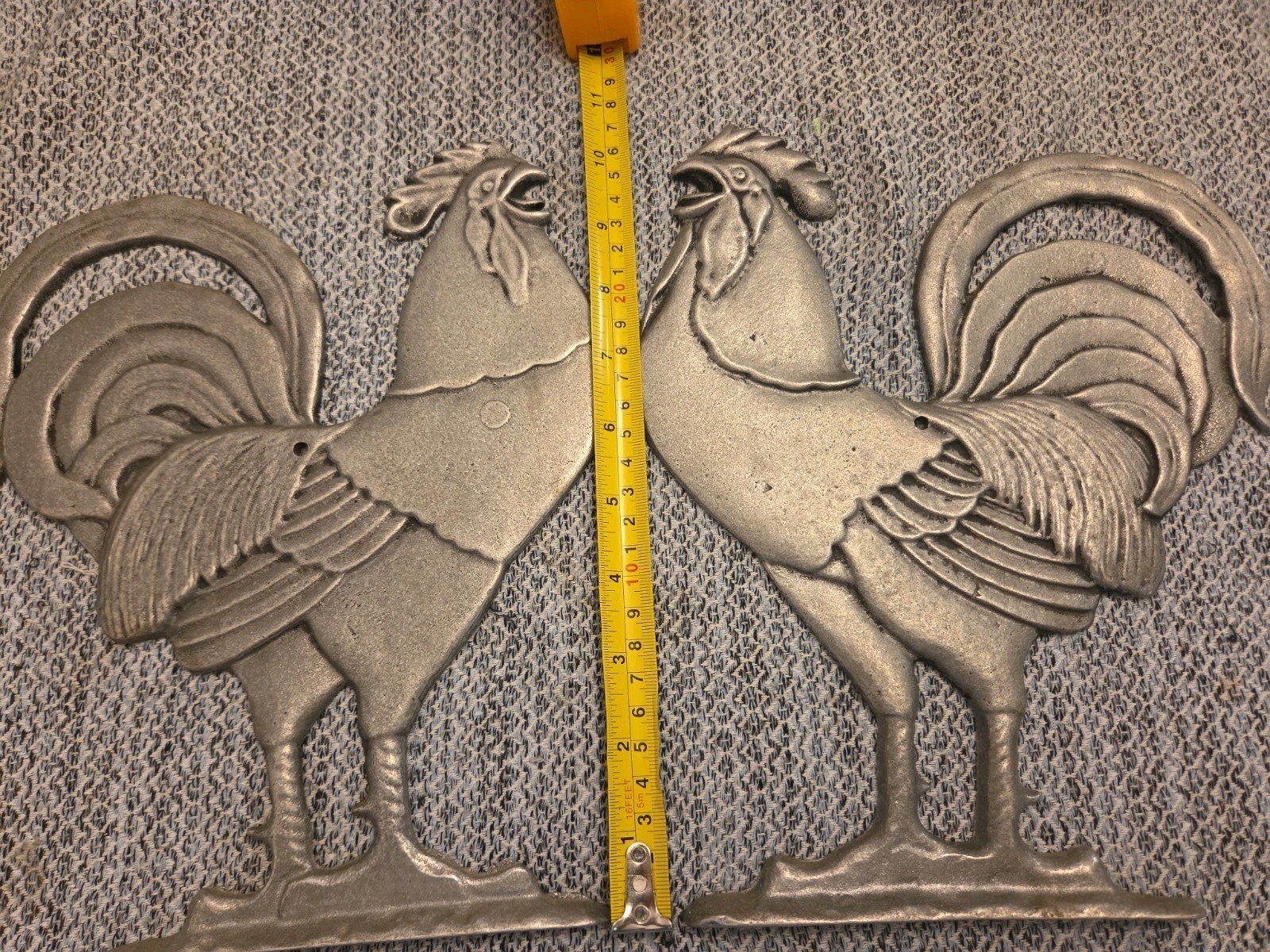 Pair of 2 VtG Rooster Wall Hangings Plaque Silver Metal Folk Art Decor 10.5 Pair of 2 VtG Rooster Wall Hangings Plaque Silver Metal Folk Art Decor 10.5