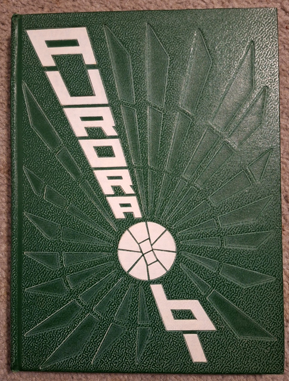 1961 MANCHESTER COLLEGE NORTH MANCHESTER INDIANA YEARBOOK - THE AURORA