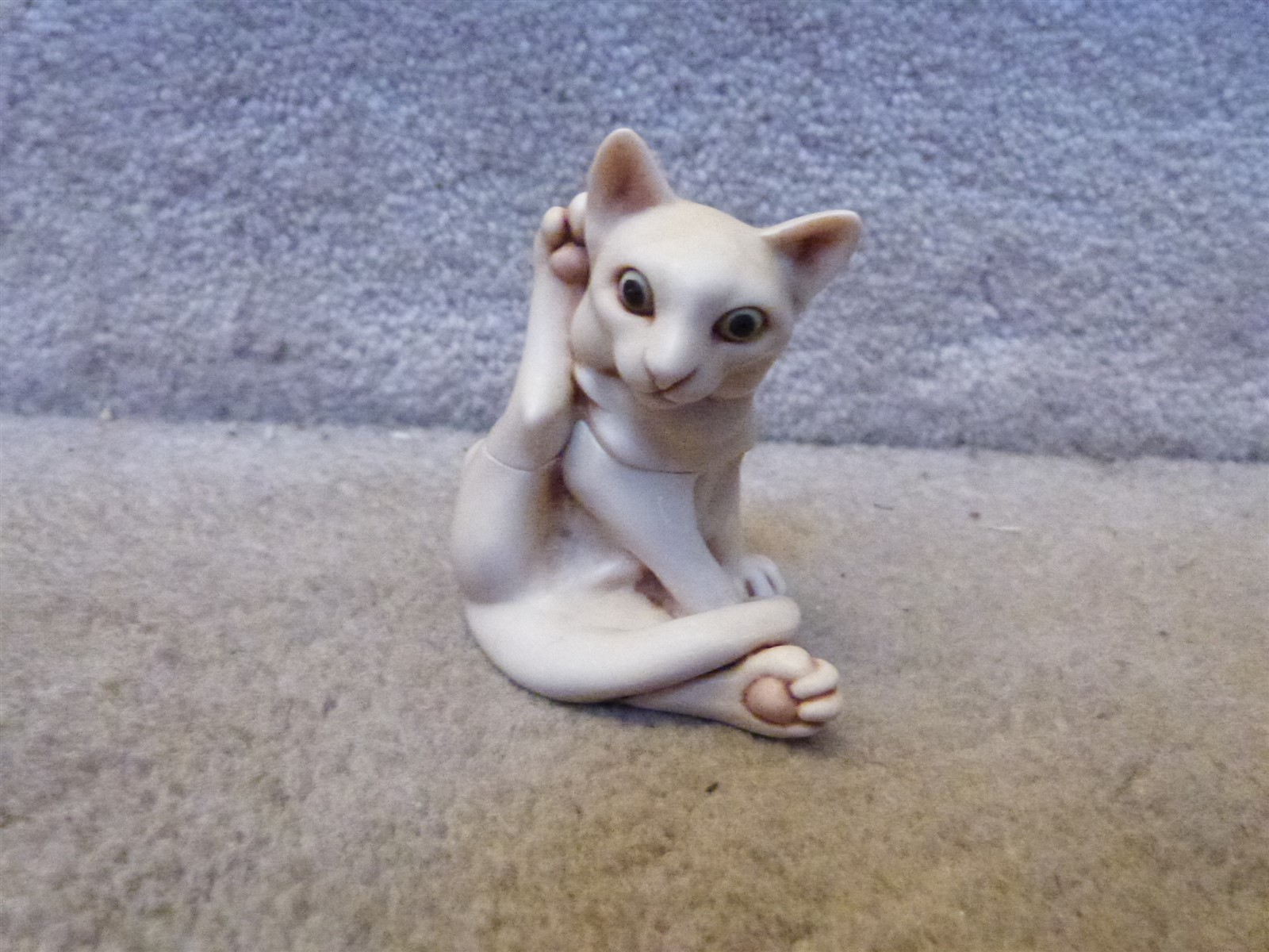 HTF VTG 2010 Harmony Kingdom CHARM SCHOOL Figure Box Siamese Cat 2.5\