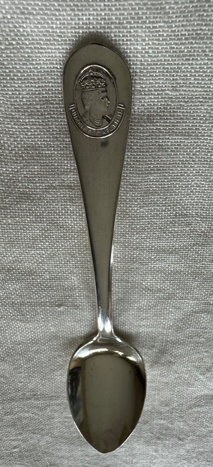 Ant. Vtg. Queen Elizabeth 11 Silverplate Coffee Tea Souvenir Spoon Royalty Ant. Vtg. Queen Elizabeth 11 Silverplate Coffee Tea Souvenir Spoon Royalty