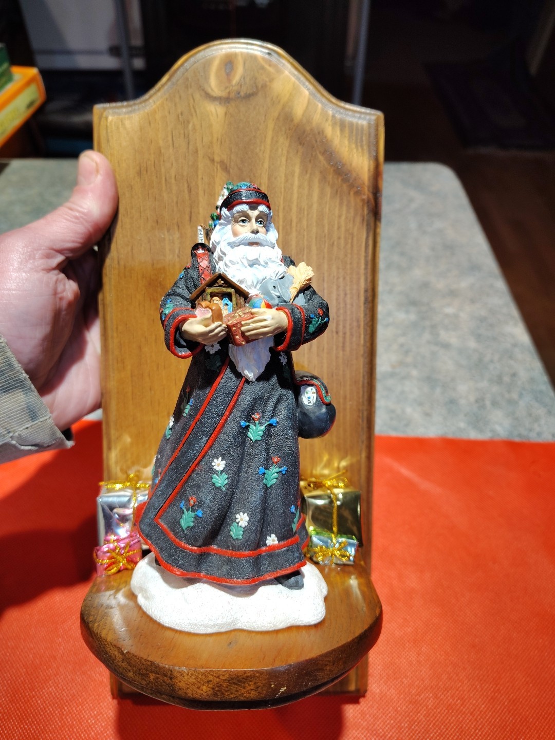 Pipka Czechoslovakian Santa 1995 Limited Edition Wall Mount 