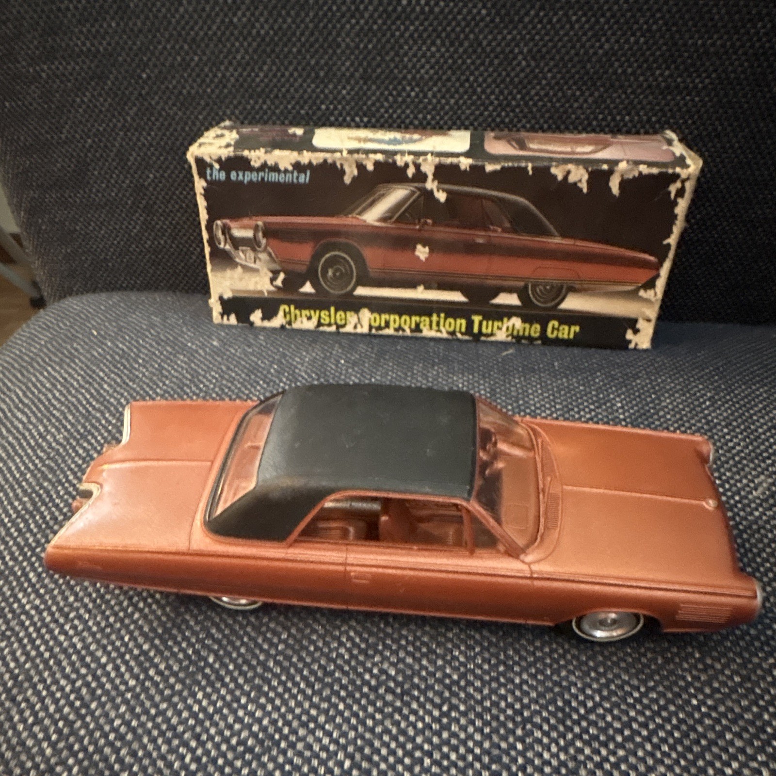 Chrysler Corporation Turbine Car 1:25 Scale Model Car with Box