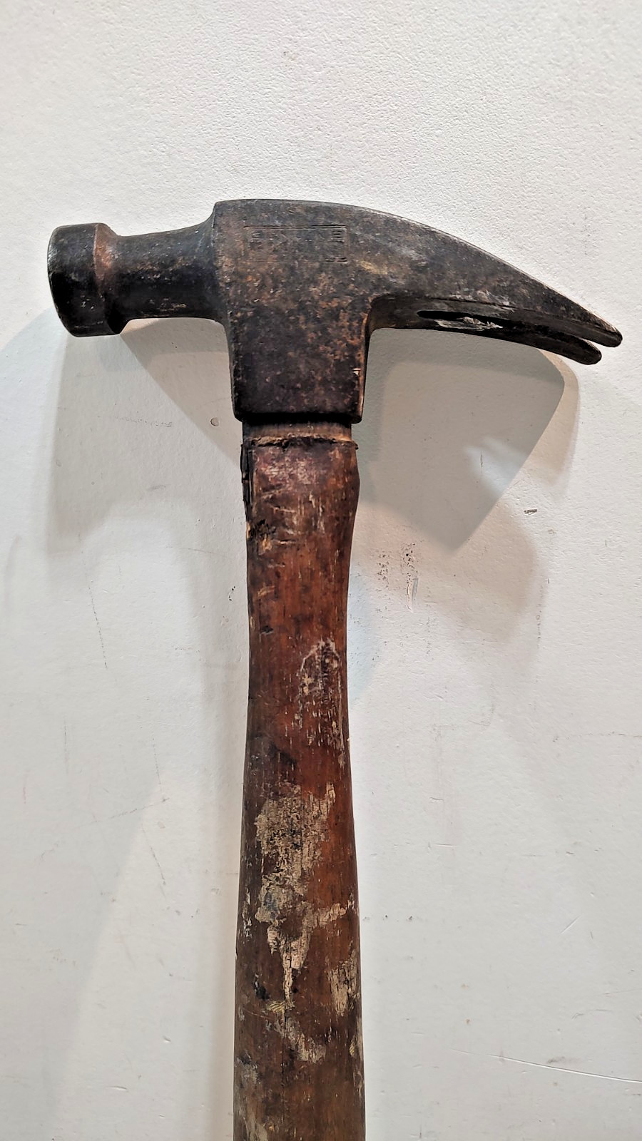 Vintage PLUMB 16 Oz. Straight Claw Carpenter's Hammer USA 13