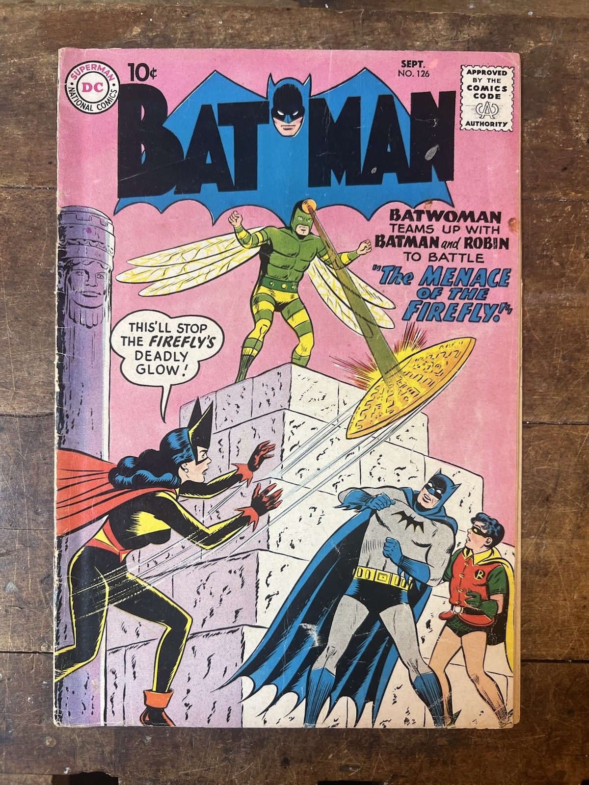 Batman #126 (1959) DC Comics - 1st Silver Age Firefly (Ted Carson) Batman #126 (1959) DC Comics - 1st Silver Age Firefly (Ted Carson)