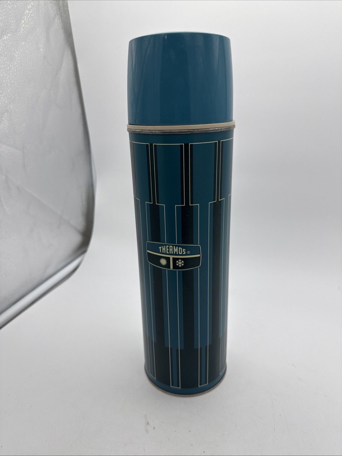 Vintage Mid Century Thermos Blue Picnic Geometric Metal Hot Cold Beverage Bottle Vintage Mid Century Thermos Blue Picnic Geometric Metal Hot Cold Beverage Bottle