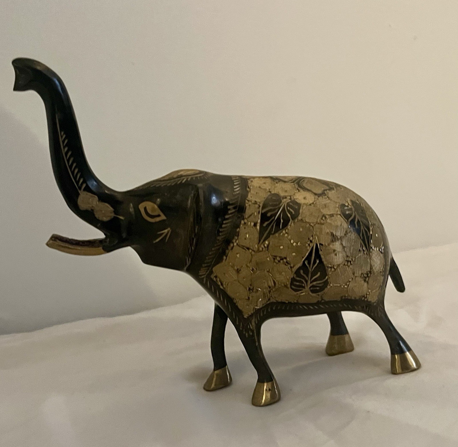 Vintage Handcrafted Brass Metal Elephant With Engraving Paperweight Vintage Handcrafted Brass Metal Elephant With Engraving Paperweight