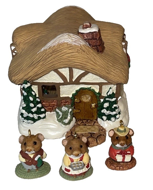 Hallmark ~ 1995 A Moustershire Christmas 4 piece ornament set fun Hallmark ~ 1995 A Moustershire Christmas 4 piece ornament set fun